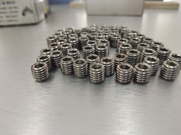 สกรูตัวหนอนสแตนเลส ตัวหนอนสแตนเลส Set Screw